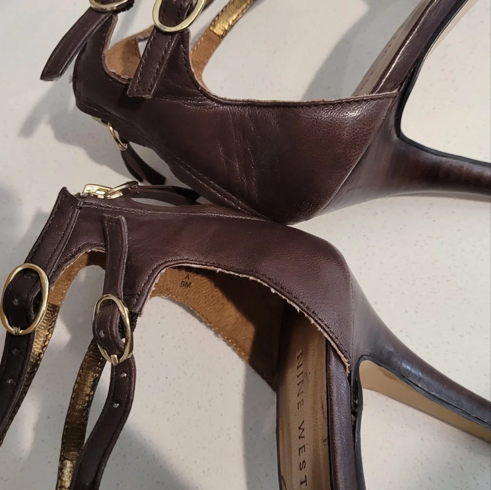 Heels - Picture 3 of 6